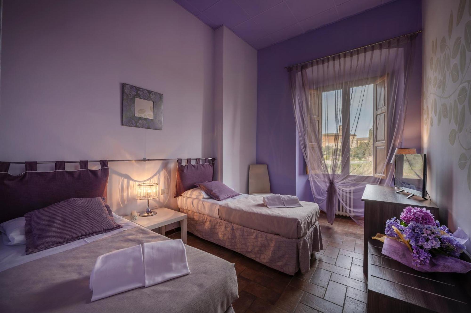 Hotel Palazzo Renieri - 3Stelle S Colle Val D'Elsa Ngoại thất bức ảnh