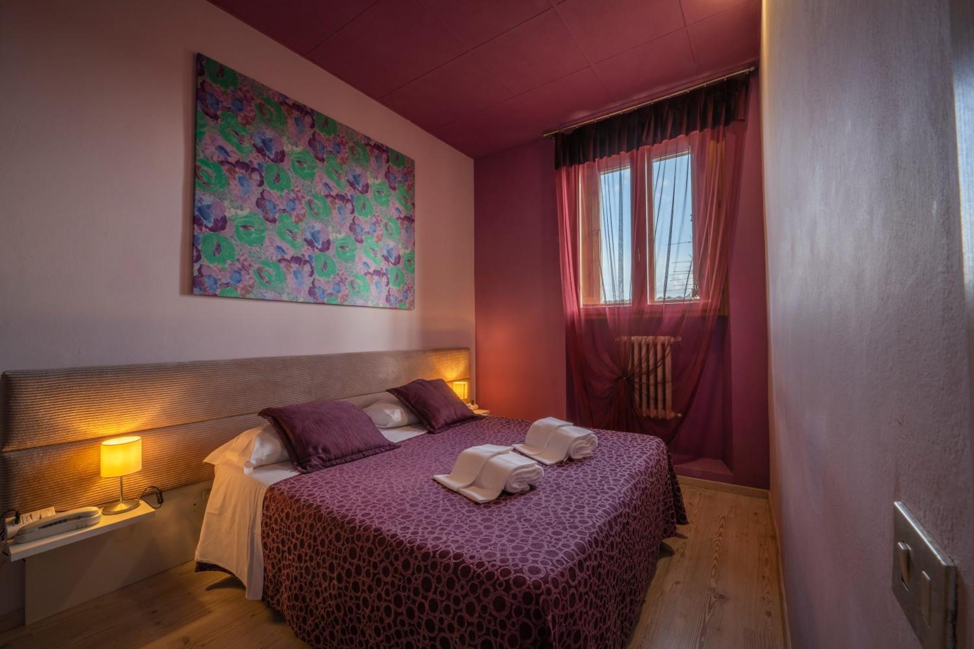 Hotel Palazzo Renieri - 3Stelle S Colle Val D'Elsa Ngoại thất bức ảnh