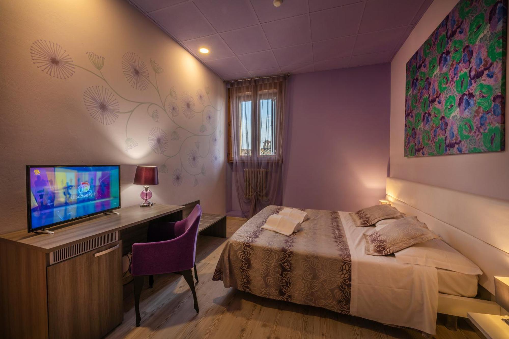 Hotel Palazzo Renieri - 3Stelle S Colle Val D'Elsa Ngoại thất bức ảnh