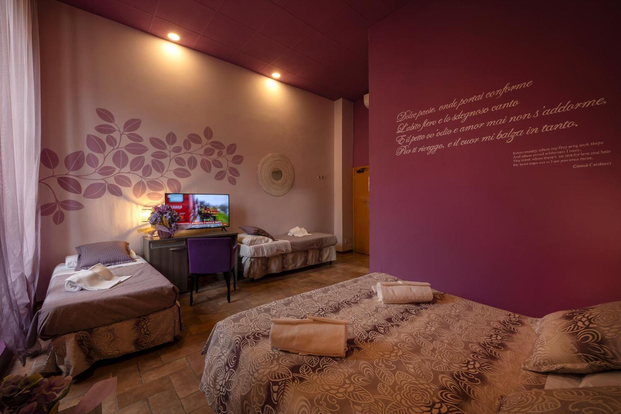Hotel Palazzo Renieri - 3Stelle S Colle Val D'Elsa Ngoại thất bức ảnh