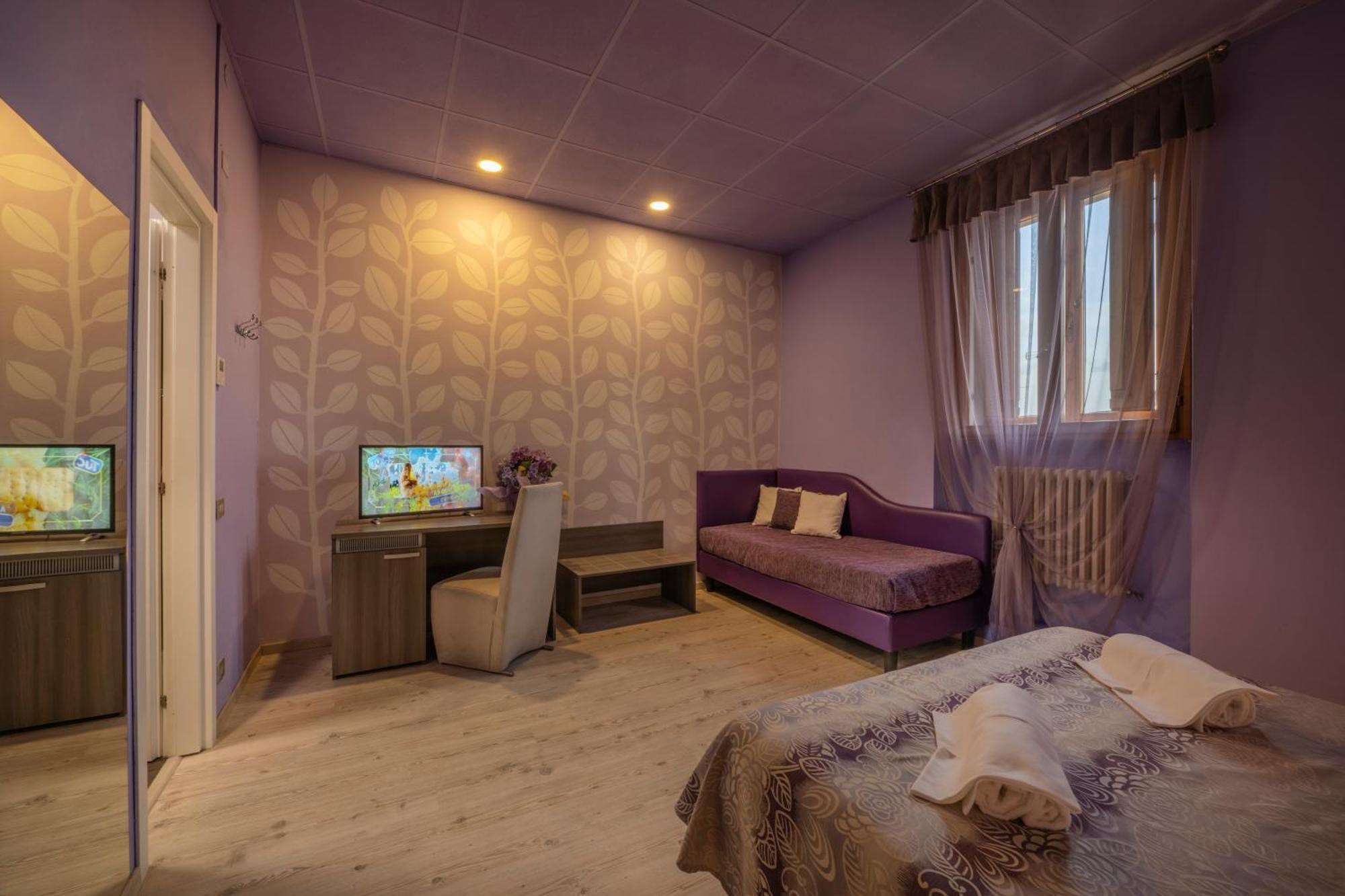 Hotel Palazzo Renieri - 3Stelle S Colle Val D'Elsa Ngoại thất bức ảnh