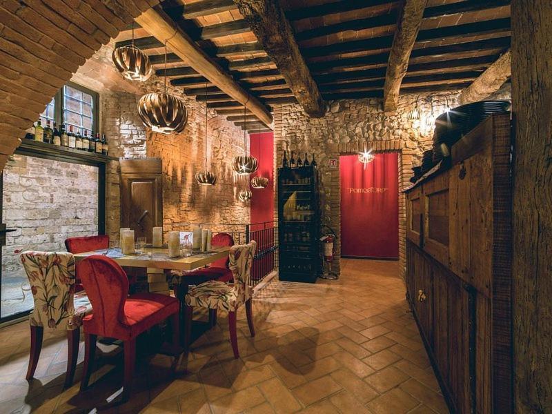 Hotel Palazzo Renieri - 3Stelle S Colle Val D'Elsa Ngoại thất bức ảnh